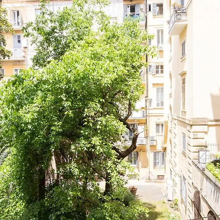 Amazing 3 Bedrooms Prati Vatican Apartment *