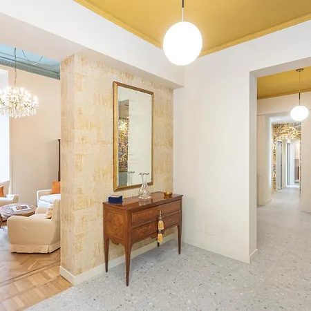 Amazing 3 Bedrooms Prati Vatican Apartment *